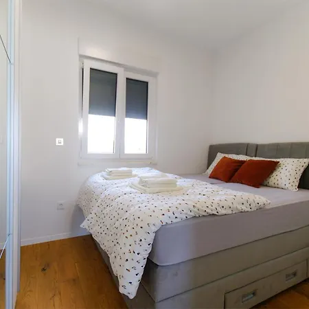 Murter-new, Id 931 By Heartofdalmatia Apartmán